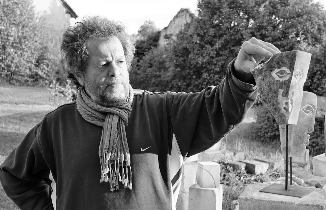 Pierre Carcauzon Sculpteur-tailleur de pierre - photo Perrine D.