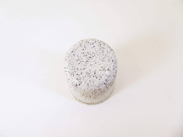 Gobelet porcelaine et sable - Sandrine Lanoë