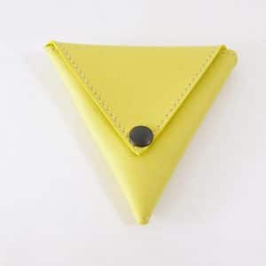 Triangolo jaune - cuir - Anne Rambaud