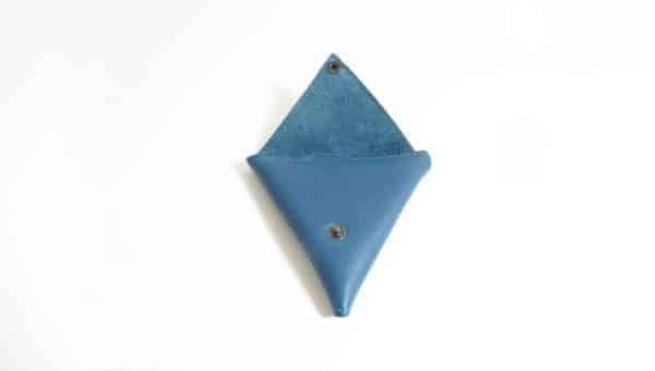 Triangolo bleu - cuir - Anne Rambaud