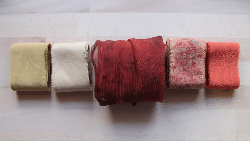 Rubans-rouge-rose-Gaelle-Fouquet-atelier-Sorgho