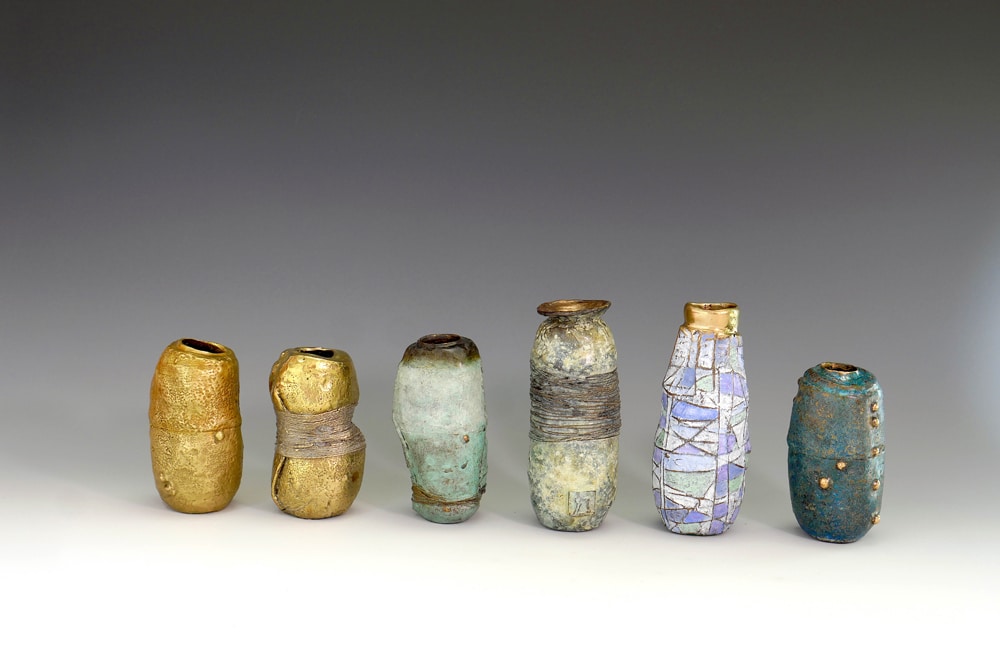 Vases-sculptures-en-bronze-Pedro-De-Alves