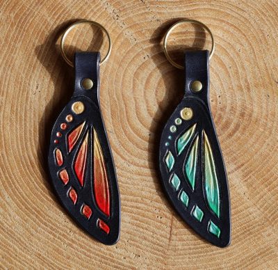 Porte clefs aile de papillon - atelier l'âge du cuir